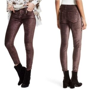 77. Free People | Cyndi High-Rise Velvet Pants – Mulberry – Size 30 – NWT